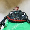 5月のひより。流行通信 蛙の編みかばん
